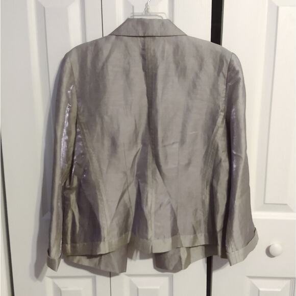 Comme Il Faut by Carole Godin Silver Blazer with Snap Closure Size 4 - Picture 2 of 7